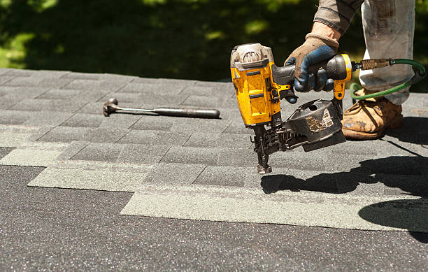 Best Flat Roof Repair Services  in Center Point, IA